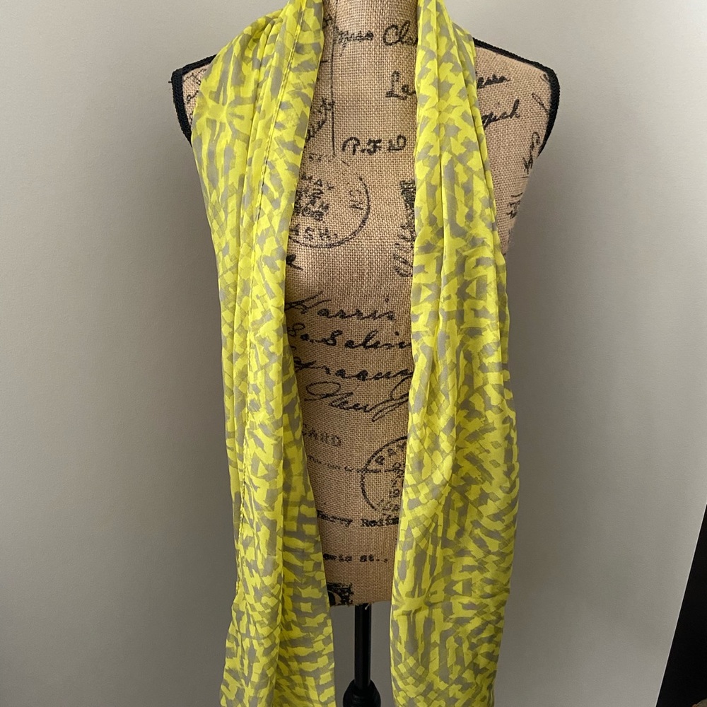 Neck Scarf - Picture 3 of 3